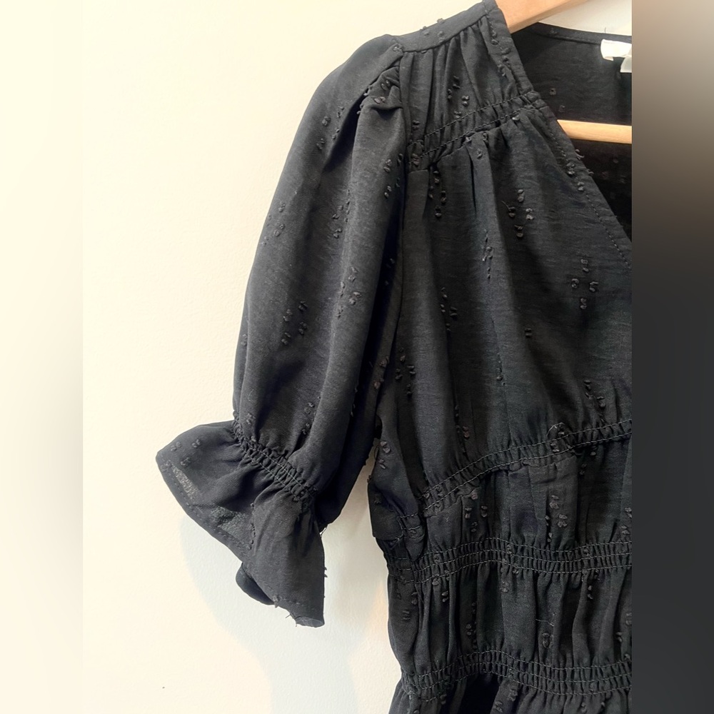 Urban Romantics Black Embroidered Cropped Blouse Size S - Picture 4 of 9